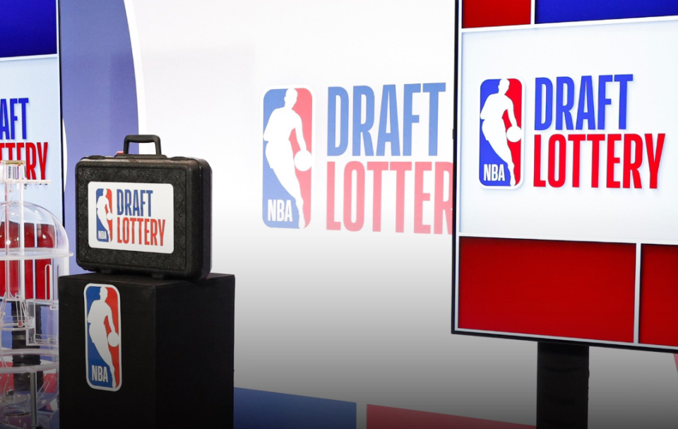 九游体育APP-29票赞成1票反对！NBA正式通过乐透抽签新规 明年起试行三届选秀